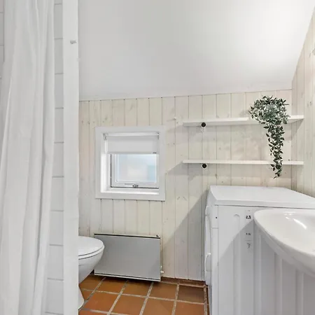 بيت للعطل In With Wifi