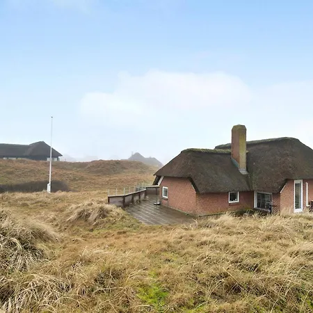 In With Wifi بيت للعطل